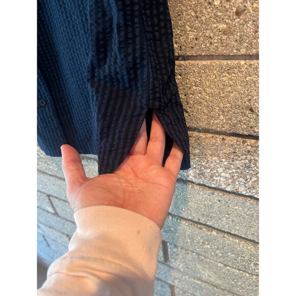 Banana Republic Womens Sleeveless Striped Button-Up Shirt M Navy - Picture 4 of 6